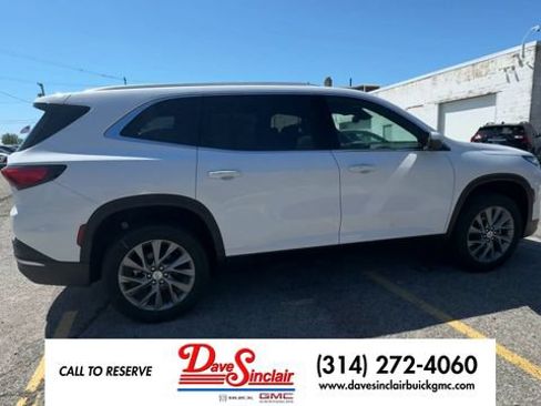 New 2026 Buick Enclave Preferred FWD image 9
