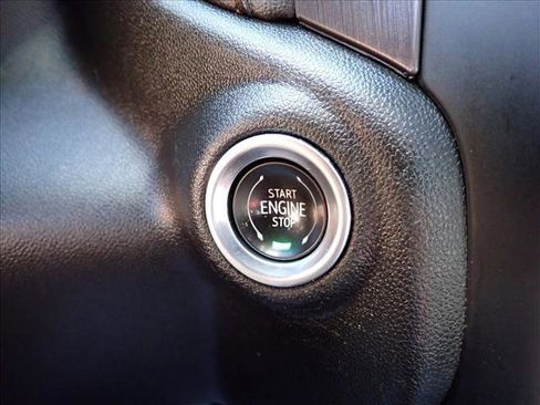 Used 2022 GMC Sierra 2500 AT4 w/ AT4 Premium Plus Package AWD/4WD image 25