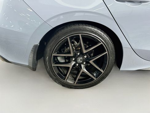 Used 2023 Honda Civic Sport Touring image 11