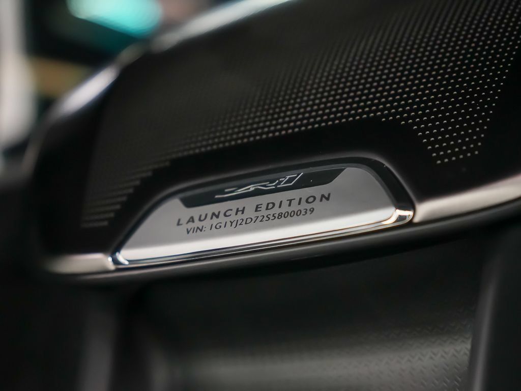 Used 2025 Chevrolet Corvette ZR1 w/ ZR1 Carbon Fiber Aero Package RWD image 33