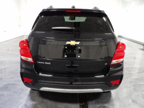 Used 2019 Chevrolet Trax LT w/ LT Convenience Package AWD/4WD image 5