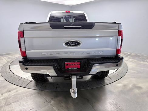 Used 2017 Ford F350 Lariat w/ Lariat Ultimate Package AWD/4WD image 5