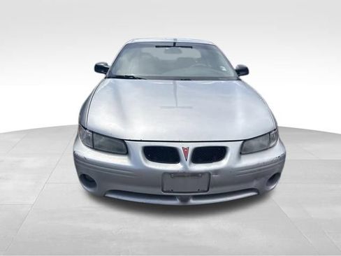 Used 2003 Pontiac Grand Prix SE FWD image 4