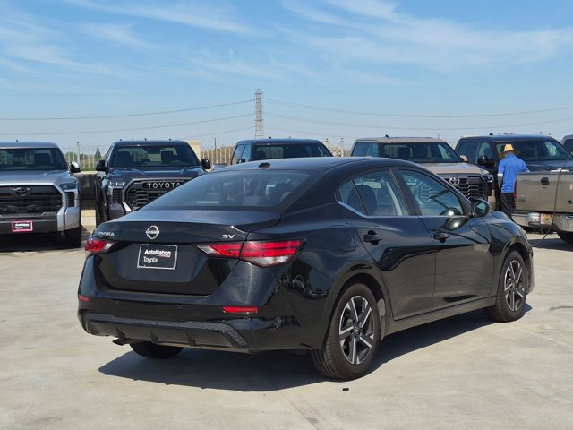 Used 2024 Nissan Sentra SV FWD image 5