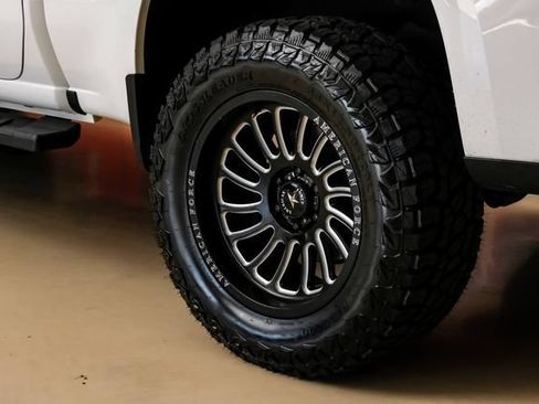 Used 2019 Chevrolet Silverado 1500 LTZ w/ LTZ Texas Edition AWD/4WD image 66