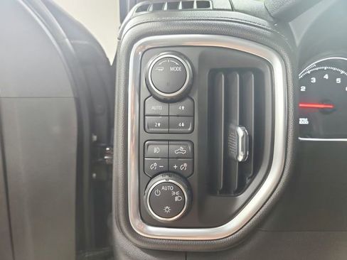 Used 2022 Chevrolet Silverado 1500 LT Trail Boss w/ Bed Protection Package AWD/4WD image 25