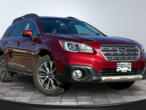 Used 2016 Subaru Outback 2.5i Limited AWD/4WD image 3