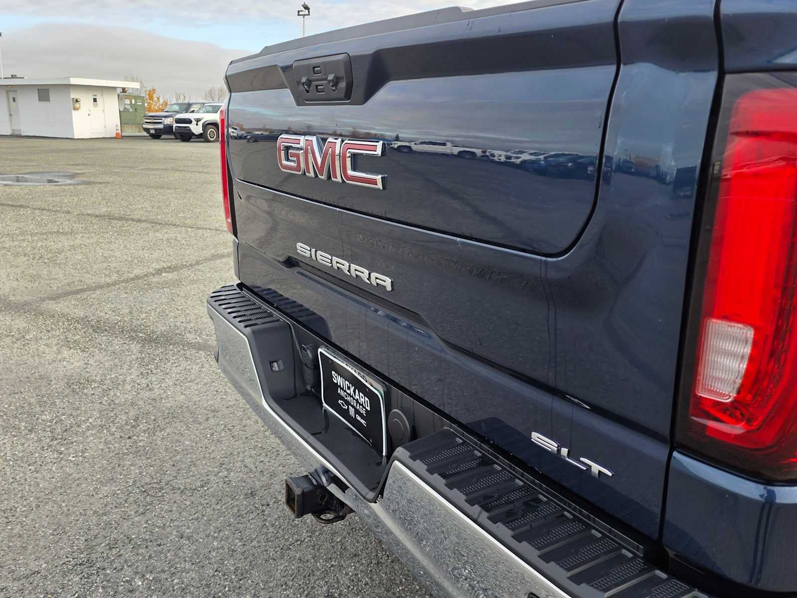 Certified 2022 GMC Sierra 1500 SLT AWD/4WD image 14