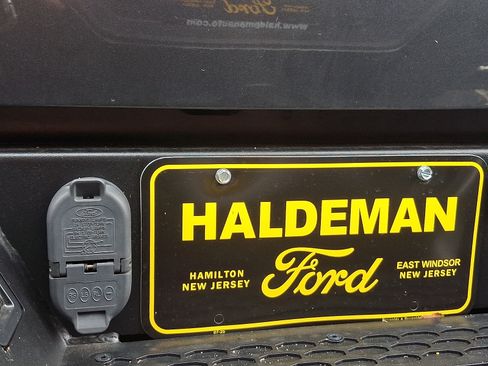 Used 2020 Ford F150 XLT AWD/4WD image 8