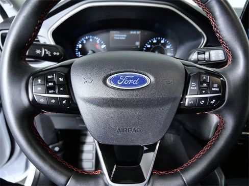 Certified 2022 Ford Escape SEL w/ Equipment Group 302A image 21