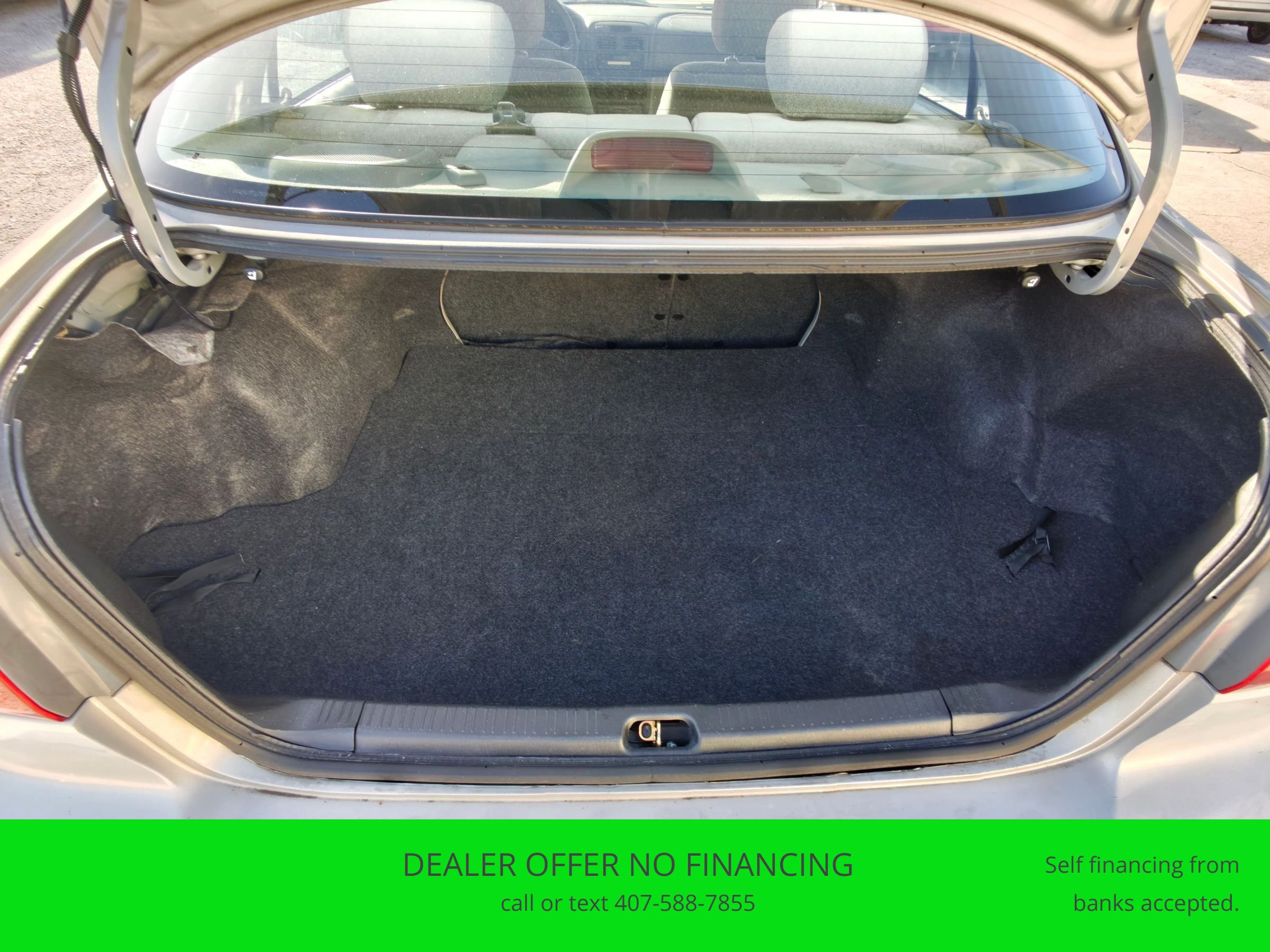 Used 2001 Toyota Corolla FWD image 14
