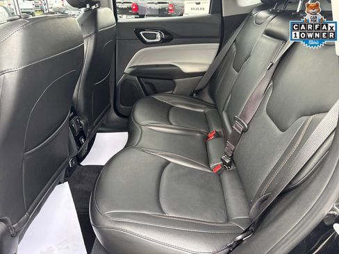 Certified 2022 Jeep Compass Limited image 23