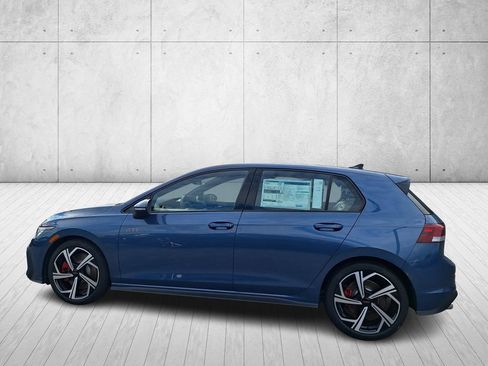 New 2026 Volkswagen GTI SE image 2