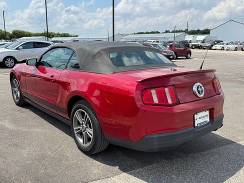 Used 2010 Ford Mustang Premium RWD image 39