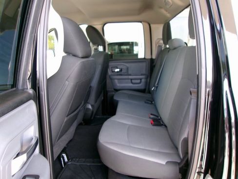 Used 2024 RAM 1500 Classic SLT image 16