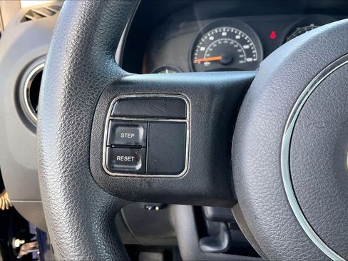 Used 2014 Jeep Compass Sport w/ Power Value Group FWD image 24