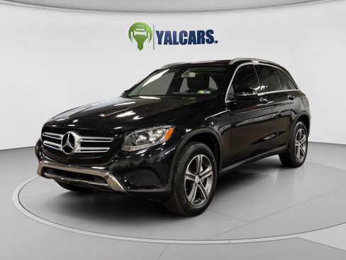 Used 2016 Mercedes-Benz GLC 300 4MATIC w/ Multimedia Package image 1