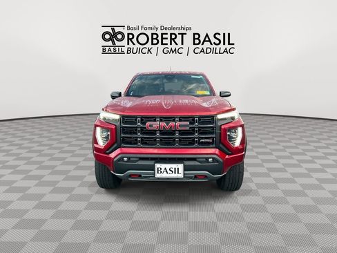 Used 2023 GMC Canyon AT4 w/ AT4 Premium Package AWD/4WD image 3