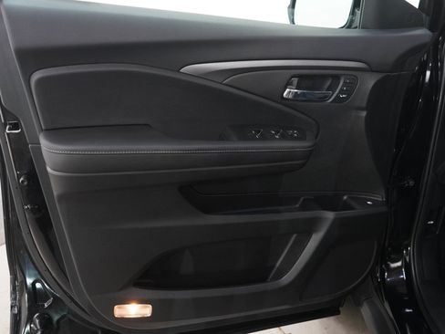 Used 2023 Honda Ridgeline RTL-E image 19