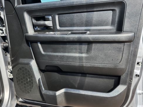 Used 2022 RAM 3500 Tradesman image 16