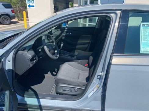 New 2025 Honda Accord SE image 13