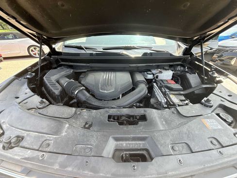 Used 2025 Chevrolet Traverse LT w/ Driver Confidence Package AWD/4WD image 29