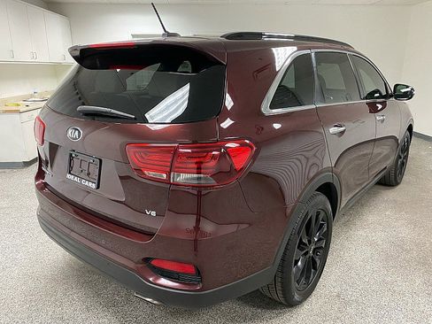 Used 2020 Kia Sorento S image 5