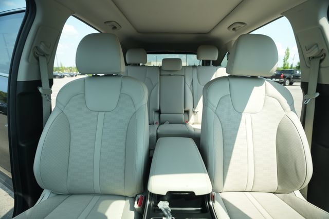 Used 2025 Kia Sorento S w/ Panoramic Sunroof Package FWD image 40