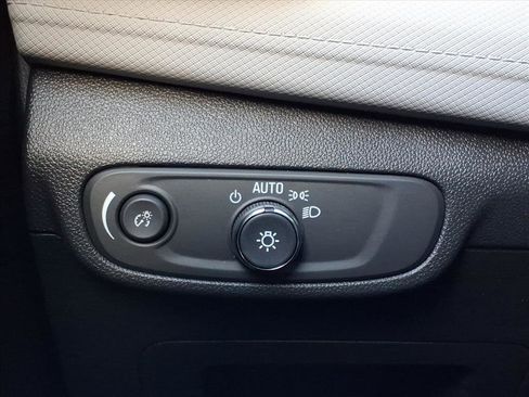 Used 2024 Chevrolet TrailBlazer LS w/ LS Convenience Package image 24