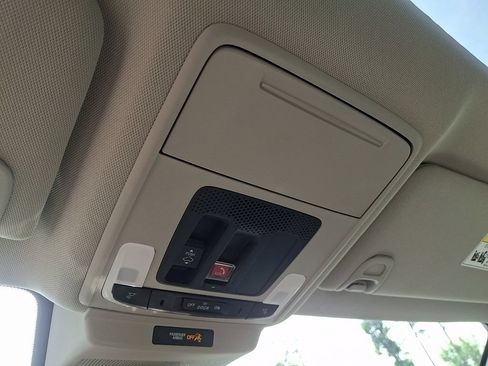 Used 2024 Honda Accord EX image 26
