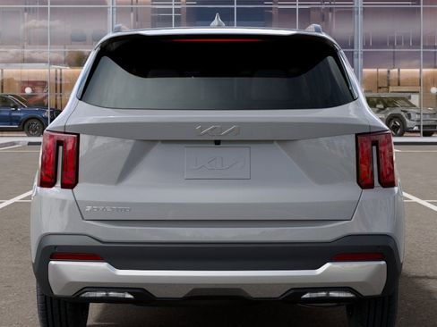 New 2026 Kia Sorento S w/ S Panoramic Sunroof Package FWD image 13
