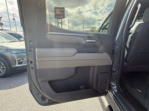 Used 2026 Chevrolet Silverado 1500 ZR2 AWD/4WD image 18