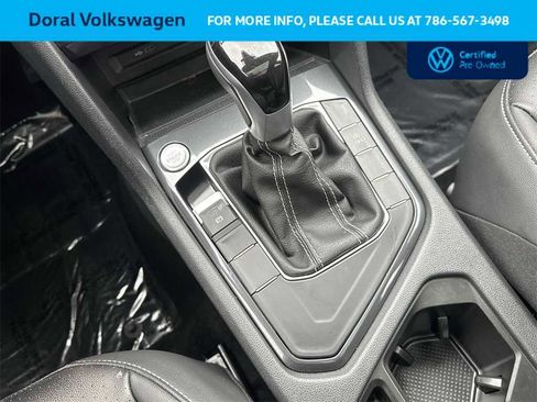 Certified 2024 Volkswagen Tiguan SE w/ Panoramic Sunroof Package image 21