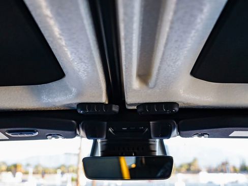 New 2026 Jeep Wrangler Unlimited Rubicon image 18