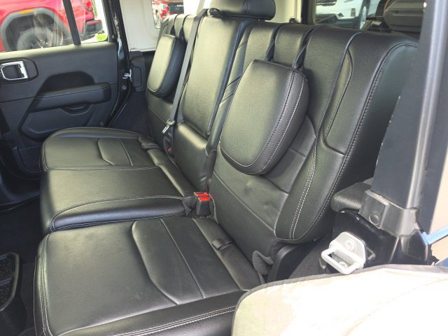 Used 2021 Jeep Wrangler Unlimited Sahara AWD/4WD image 20