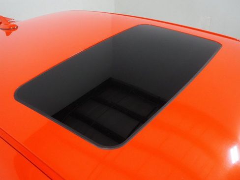 Used 2022 Dodge Challenger GT w/ Plus Package RWD image 4