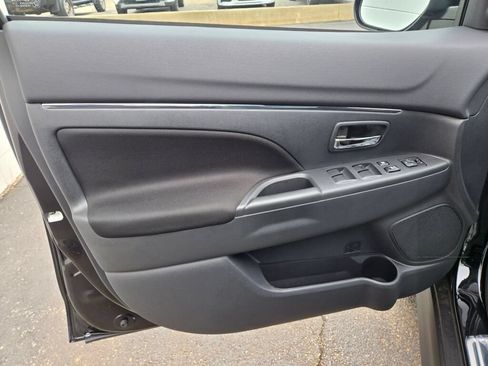Used 2026 Mitsubishi Outlander Sport ES AWD/4WD image 17