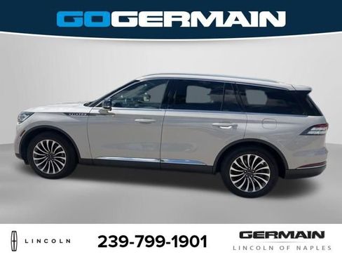 Used 2023 Lincoln Aviator Reserve w/ Equipment Group 201A RWD image 10