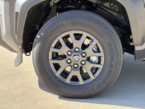 New 2026 Toyota 4Runner SR5 image 9