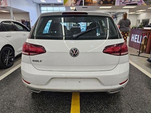 Used 2019 Volkswagen Golf S FWD image 5