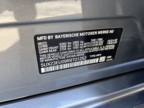 Certified 2024 BMW X5 xDrive40i w/ M Sport Package image 37