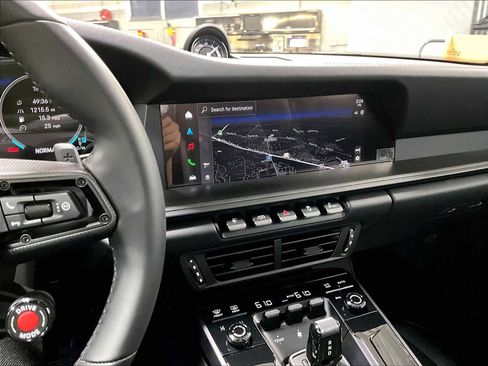 Used 2026 Porsche 911 Carrera GTS image 18