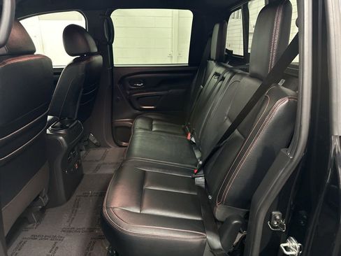 Used 2020 Nissan Titan PRO-4X w/ Pro-4x Convenience Package AWD/4WD image 23