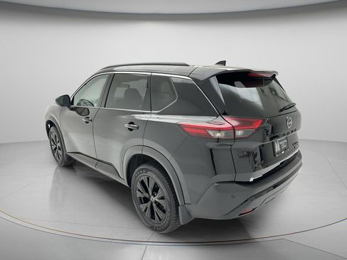 Used 2023 Nissan Rogue SV w/ SV Premium B Package AWD/4WD image 8