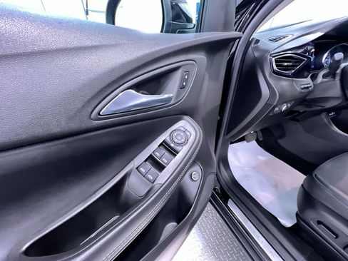Used 2021 Buick Encore GX Select w/ Advanced Technology Package AWD/4WD image 12