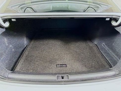 Used 2022 Volkswagen Passat 2.0T image 27