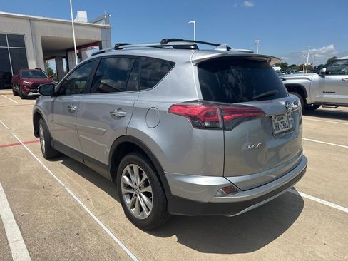 Used 2017 Toyota RAV4 Limited w/ Advanced Technology Package FWD image 4