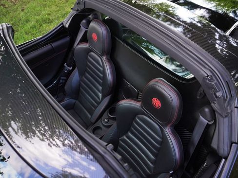 Used 2019 Alfa Romeo 4C Spider RWD image 40