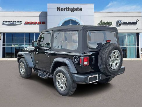 Used 2023 Jeep Wrangler Sport AWD/4WD image 3
