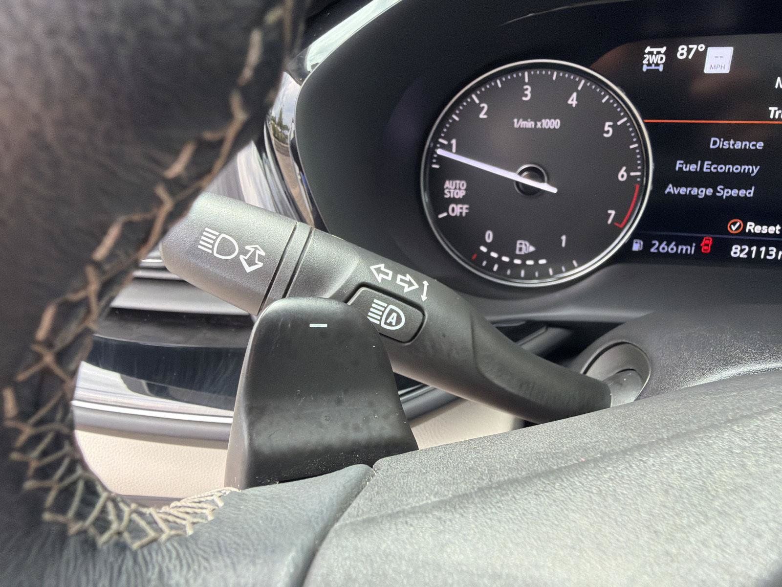 Used 2021 Buick Envision Avenir AWD/4WD image 23